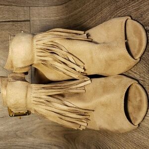 Fringed Suede Leather high heel Women's Tan sandals.